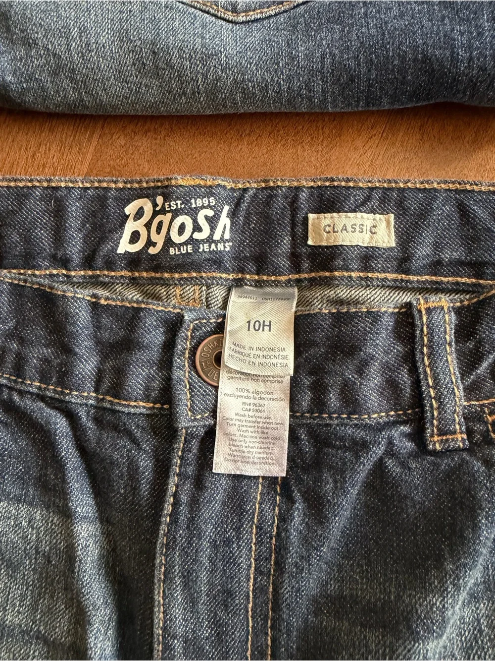 OshKosh Bgosh pairs boys